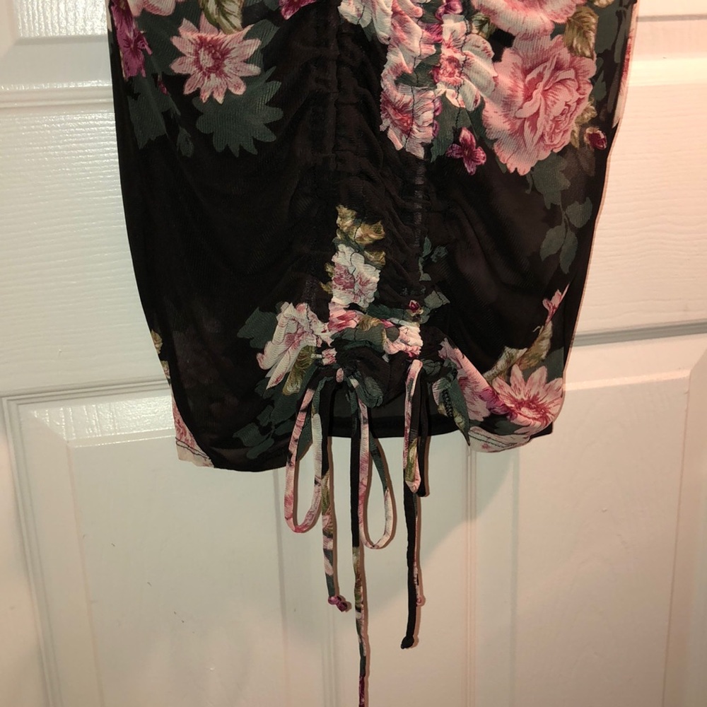 Dress - Picture 2 of 4